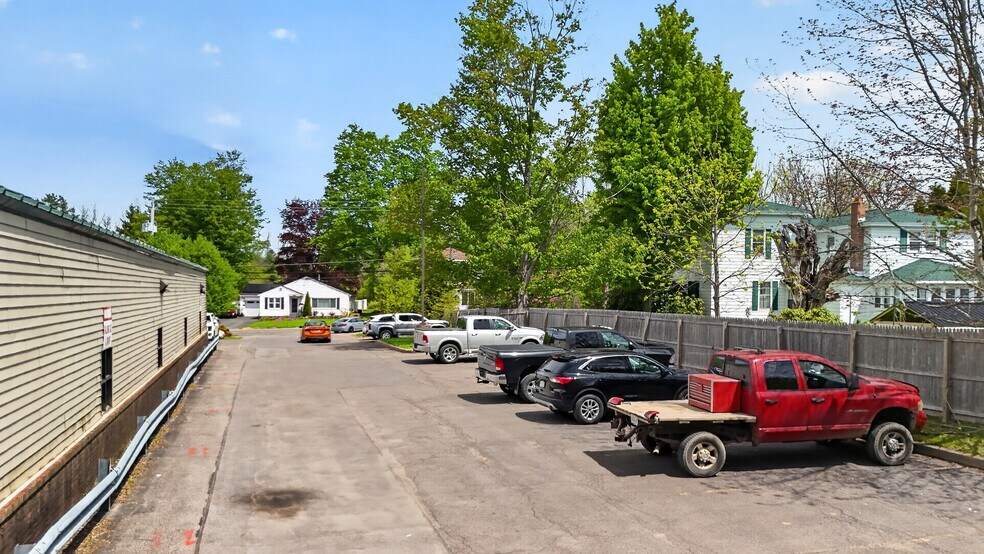 More Photos Of 3391 Main St, Mexico Freestanding For Sale