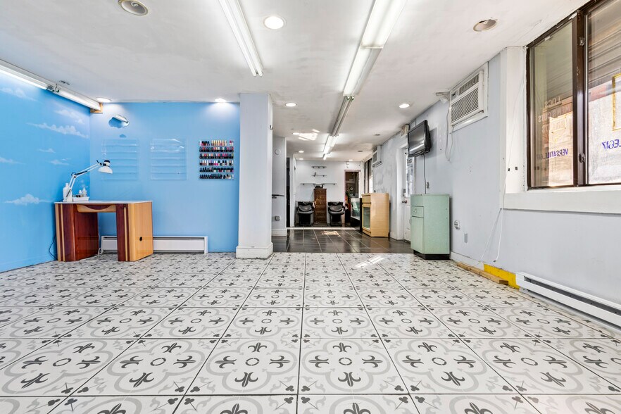 More Photos Of 210 Washington St, Boston Auto Repair For Sale