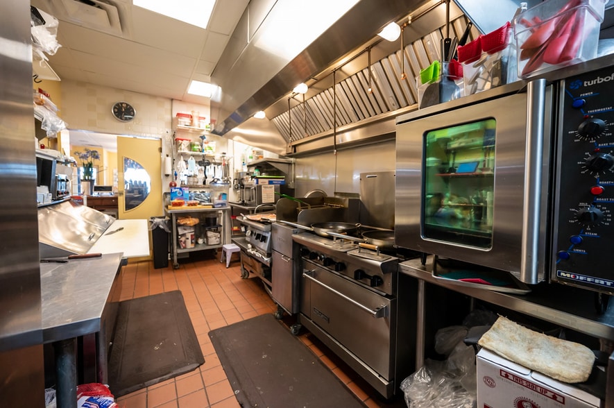 More Photos Of 911 W North Bend Rd, Cincinnati Freestanding For Sale