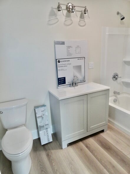 More Photos Of 82 Water St, Torrington Apartments For Lease