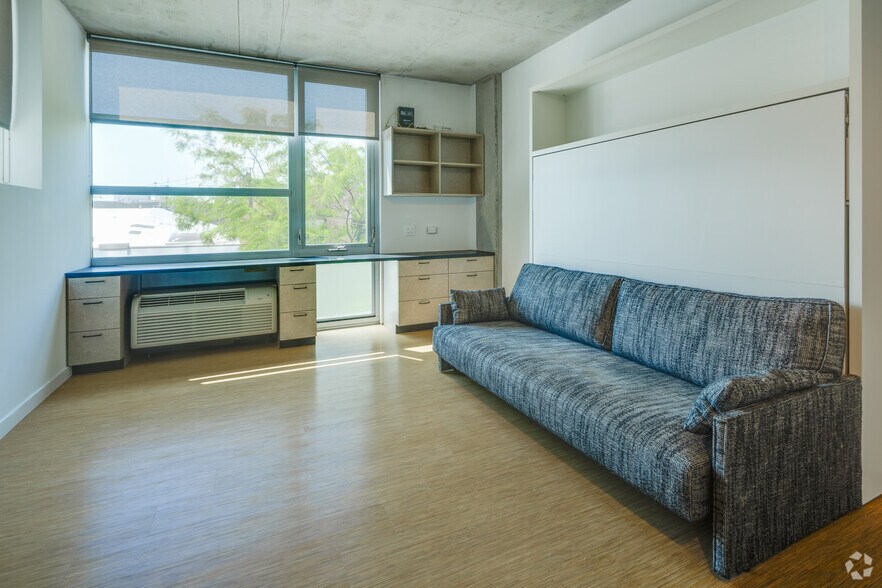 More Photos Of 1519 N Fremont St, Chicago Apartments For Lease