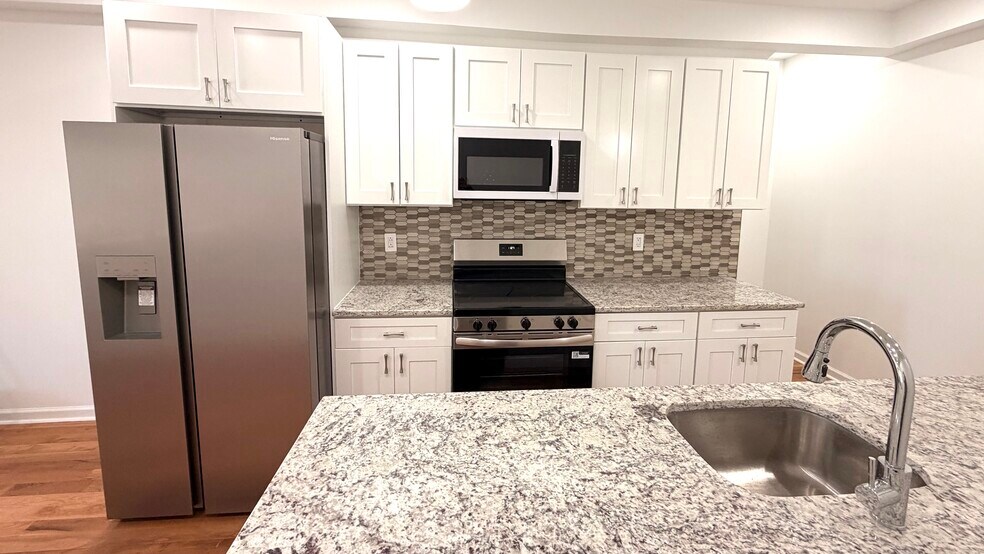 More Photos Of 5352 Cedar Ave, Philadelphia Apartments For Sale