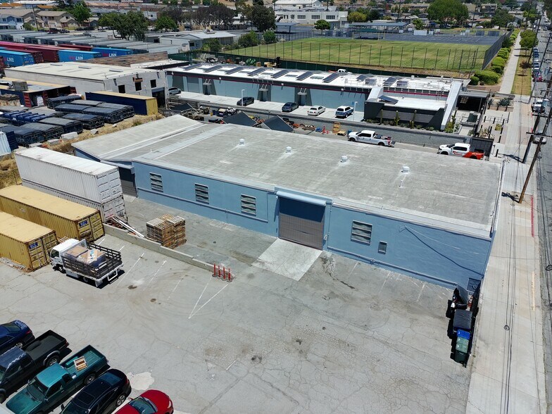 More Photos Of 1309 E Hill St, Signal Hill Warehouse For Lease