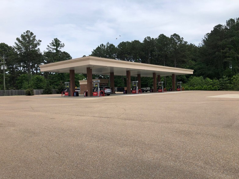 More Photos Of 1030-1060 Spillway Cir, Brandon Storefront For Lease