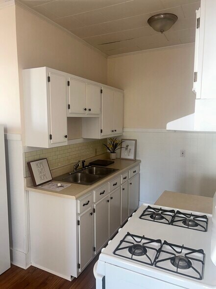 More Photos Of 97 Bridge St, Manchester Apartments For Sale