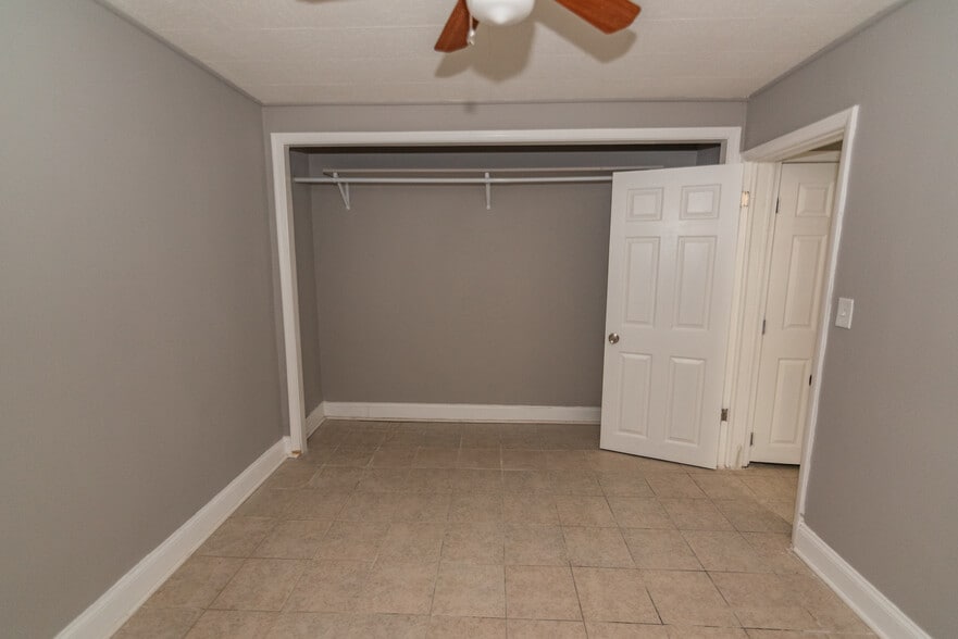 More Photos Of 1605 Homestead St, Baltimore Apartments For Sale