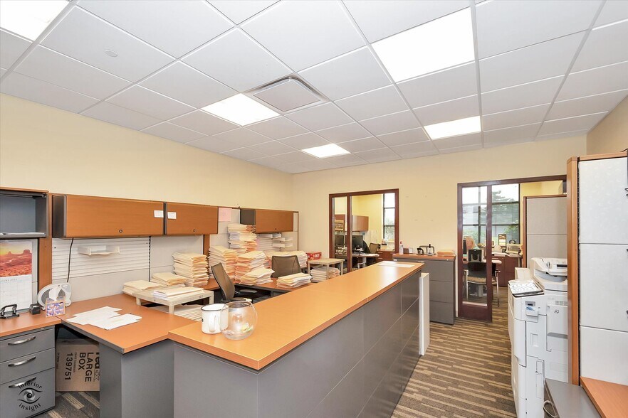 More Photos Of 15959 S 108th Ave, Orland Park Medical For Sale