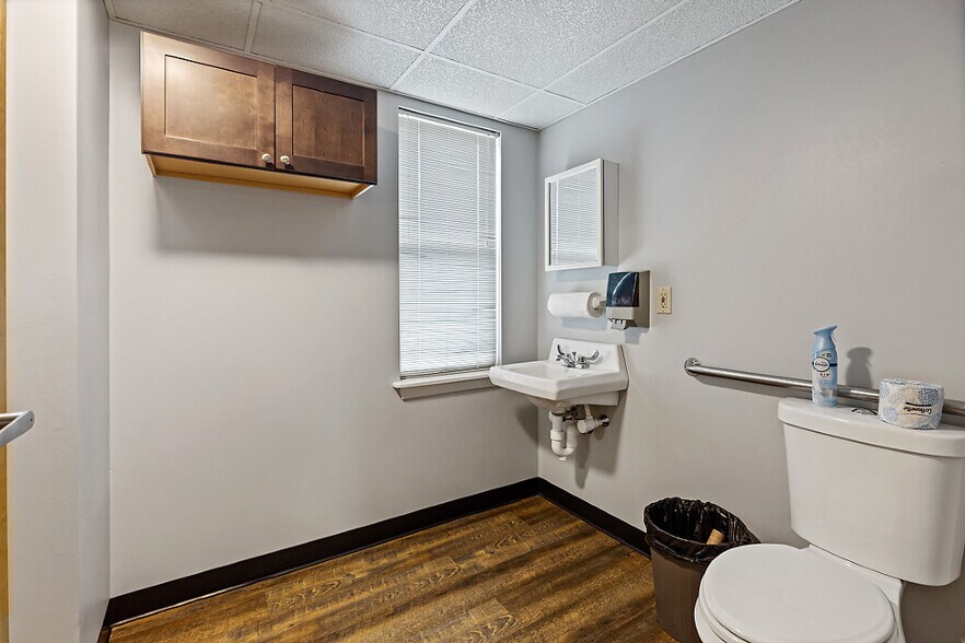 More Photos Of 323 State St, Augusta Office Residential For Sale