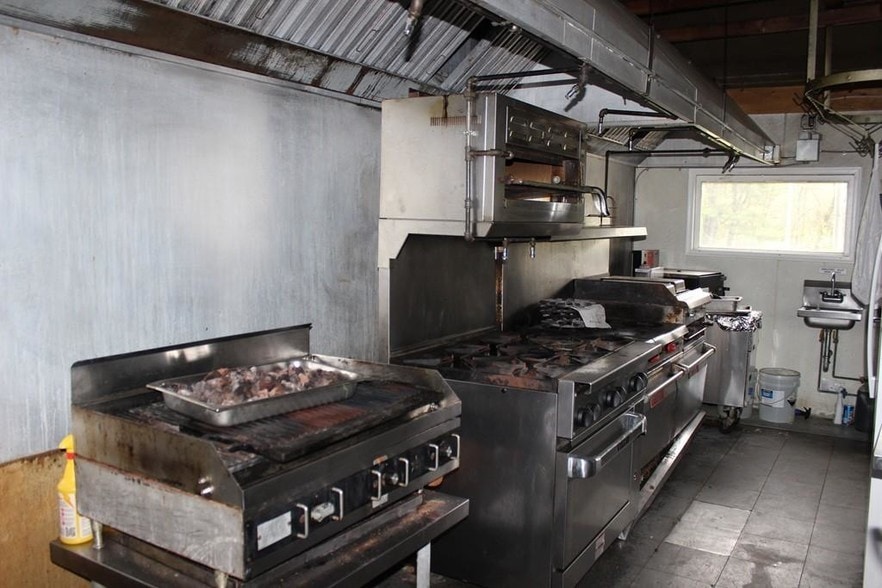 More Photos Of 1745 Route 2, Charlemont Restaurant For Lease