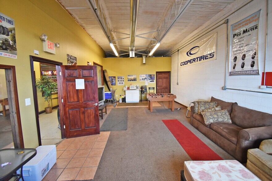 More Photos Of 205 N Ridge St, Port Sanilac Manufacturing For Sale