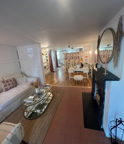 More Photos Of 422 Atlantic Ave, Brooklyn Storefront Retail Residential For Sale