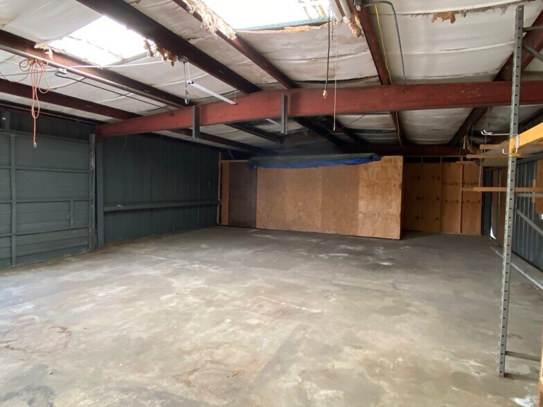 More Photos Of 1128 Jones St, Augusta Warehouse For Lease