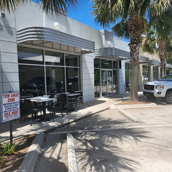 More Photos Of 1538 Hendricks Ave, Jacksonville Storefront Retail Office For Sale