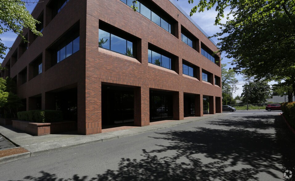 More Photos Of 305 NE 102nd Ave, Portland Office For Lease