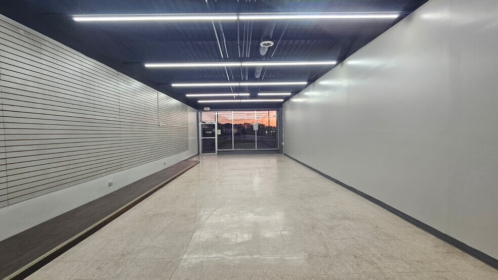More Photos Of 50310 Van Dyke Rd, Shelby Township Coworking Space