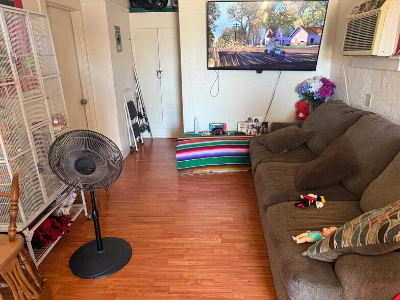 More Photos Of 1315 E St, Marysville Apartments For Sale