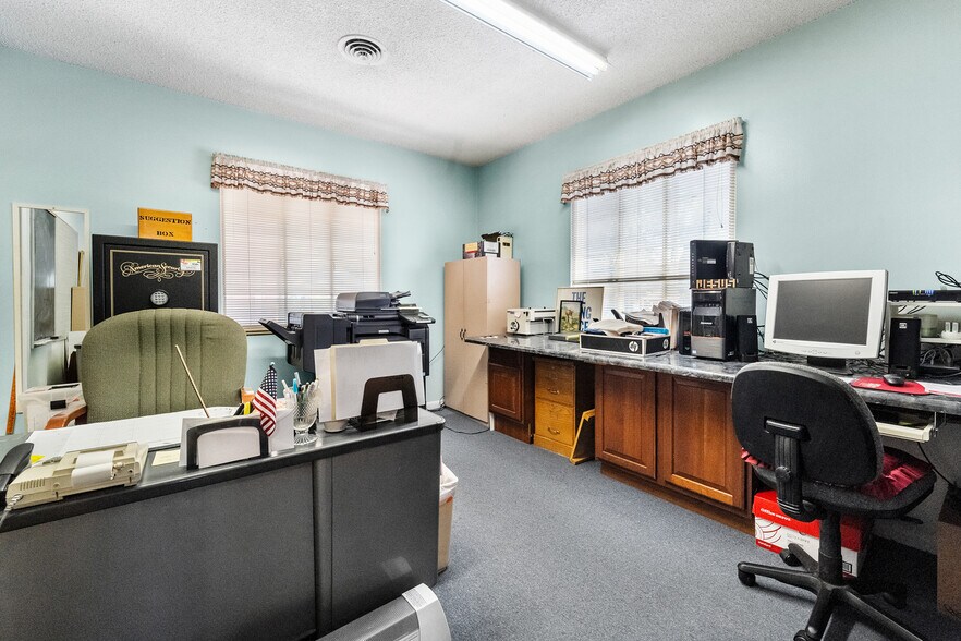 More Photos Of 2927 W Pikes Peak Ave, Colorado Springs Religious Facility For Sale