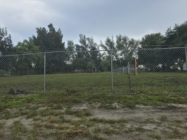 More Photos Of 5100 NW 10th Ter, Fort Lauderdale Land For Lease