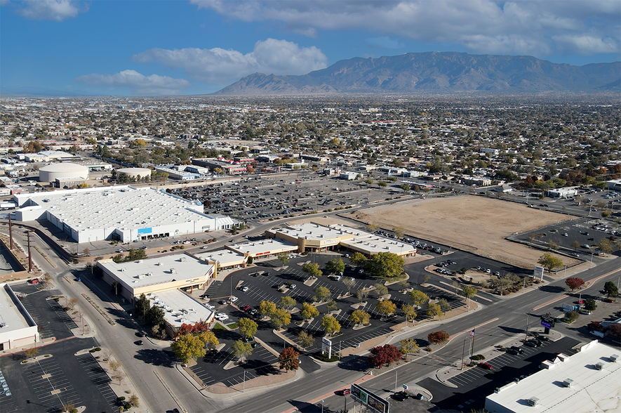 More Photos Of 3301 Menaul Blvd NE, Albuquerque Unknown For Lease