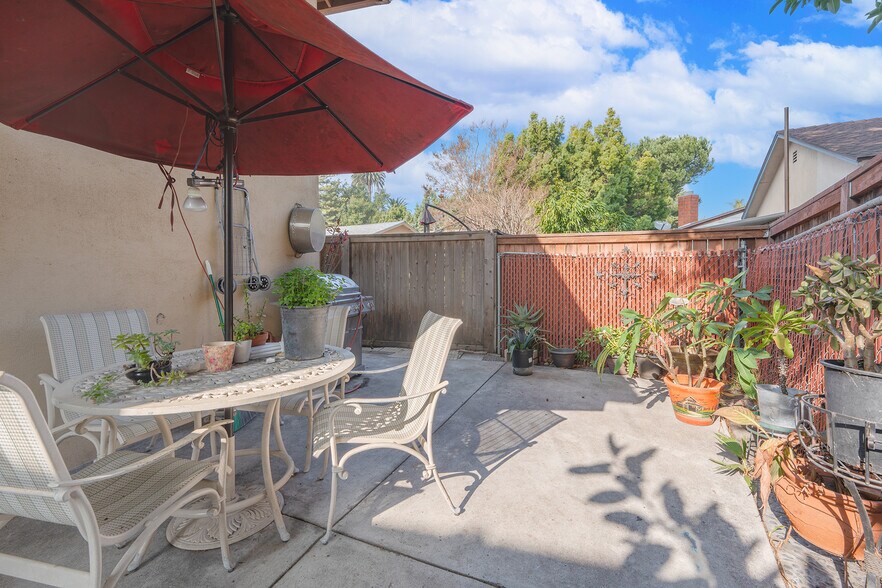More Photos Of 646 S Grand St, Orange Apartments For Sale