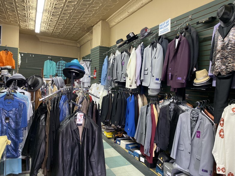 More Photos Of 2211 E Monument St, Baltimore Storefront Retail Residential For Sale