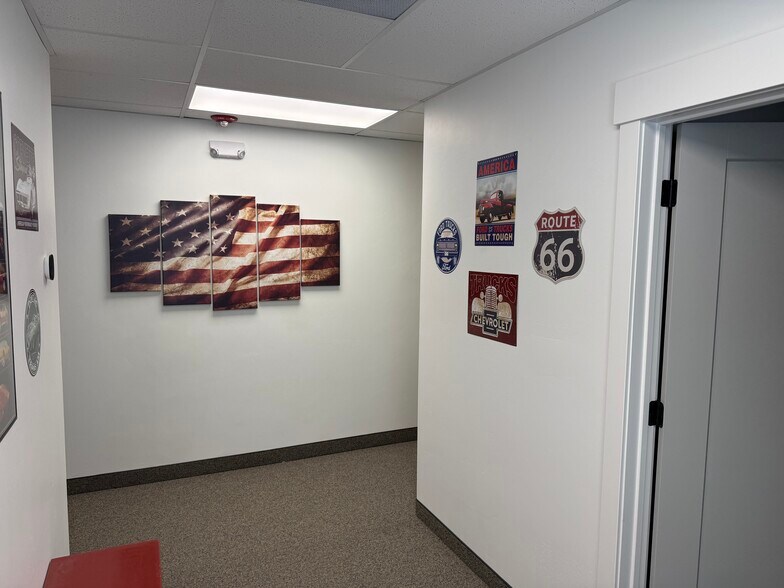 More Photos Of 301 N 1300 E, Lewiston Flex For Lease