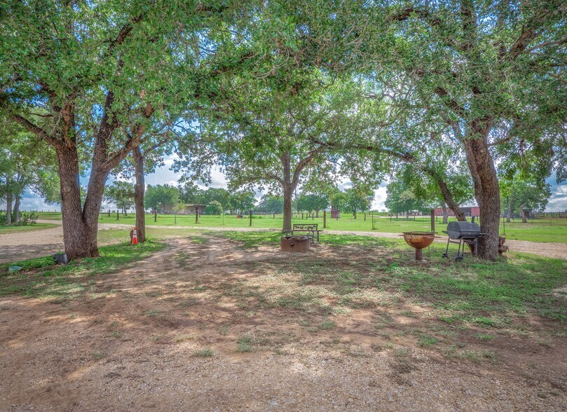 More Photos Of 1650 County Road 439, Thorndale Land For Sale