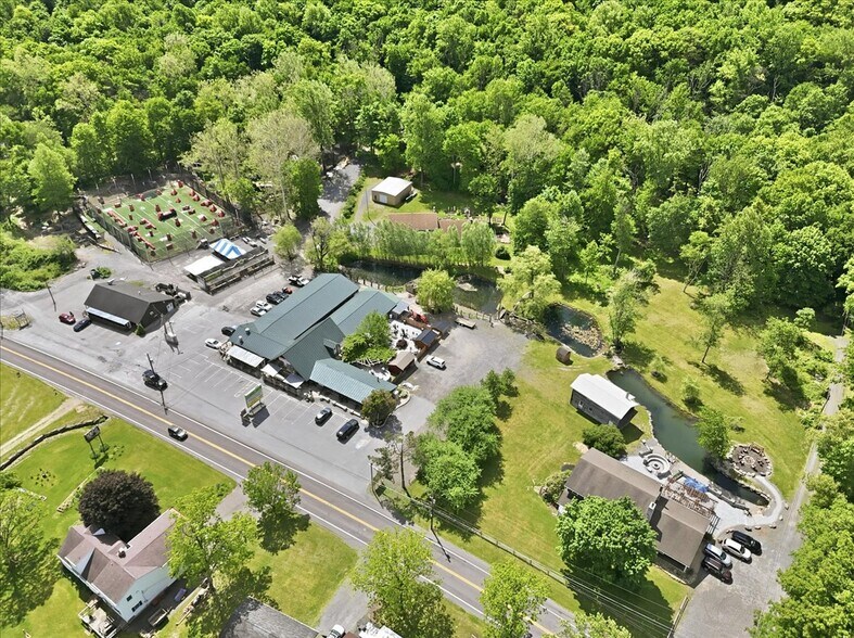 Primary Photo Of 145 Camelback Rd, Tannersville Restaurant For Sale