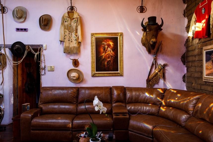 More Photos Of 13500 N Oracle Rd, Tucson Specialty For Sale