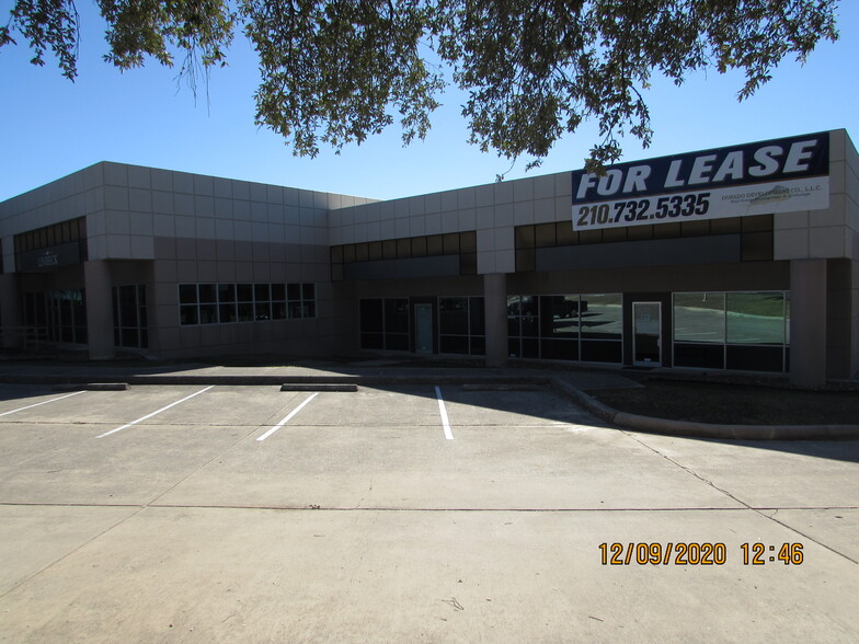 More Photos Of 12500 Network Blvd, San Antonio Unknown For Lease