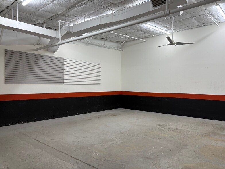 More Photos Of 21-29 Union Ave, Somerville Unknown For Lease