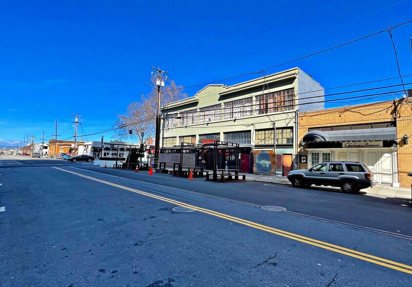 More Photos Of 300 Broadway, Oakland Office Residential For Lease