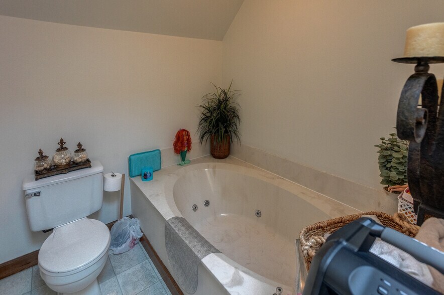 More Photos Of 836 E Highway N, Wentzville Flex For Sale