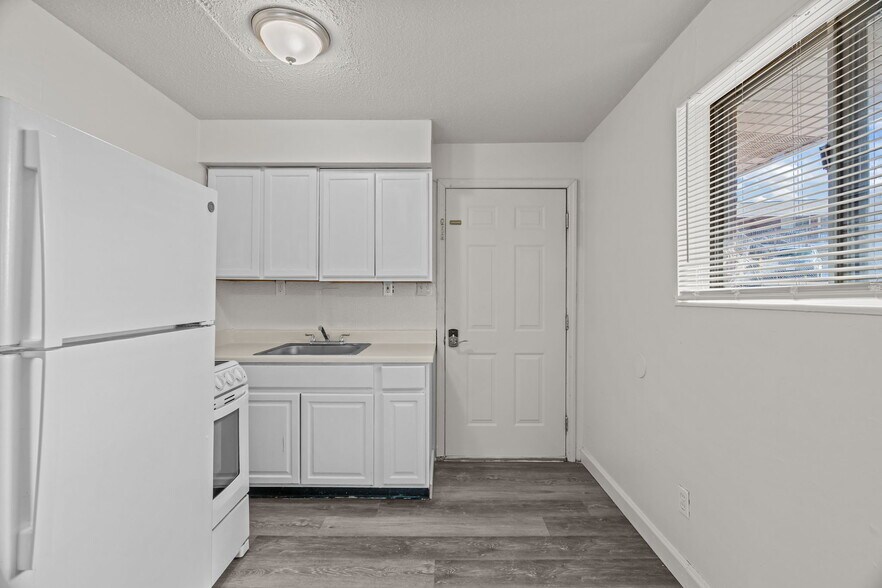 More Photos Of , High Ridge Multifamily For Sale