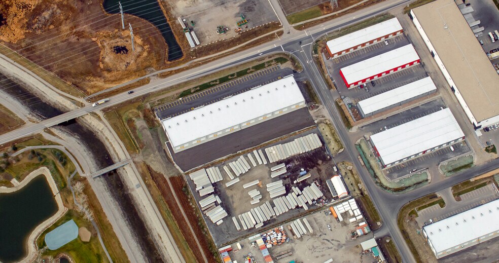 More Photos Of 11 Heatherglen Pl, Calgary Warehouse For Lease