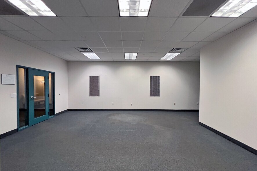 More Photos Of 2820 W 23rd St, Erie Loft Creative Space For Lease