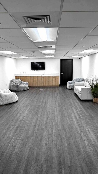 More Photos Of 1901 W Cypress Creek Rd, Fort Lauderdale Office For Lease