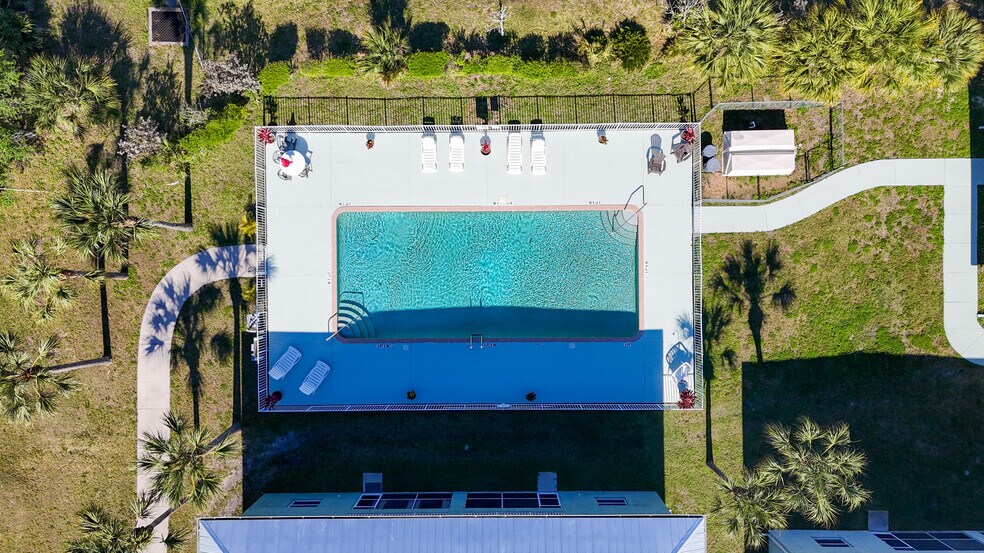 More Photos Of 4520 S Biscayne Dr, North Port Apartments For Sale