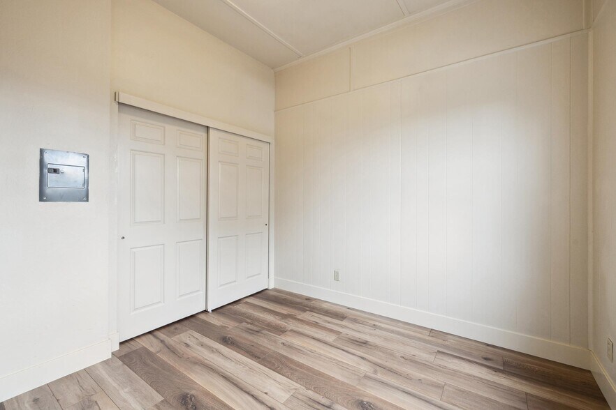 More Photos Of 1820 3rd St, Alameda Apartments For Sale