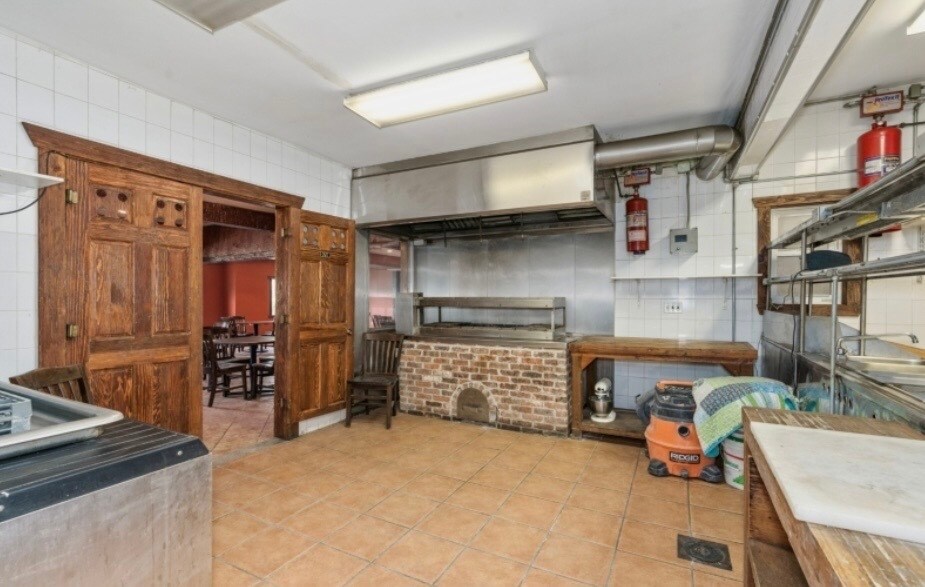More Photos Of 408 Us Highway 46, Great Meadows Restaurant For Sale