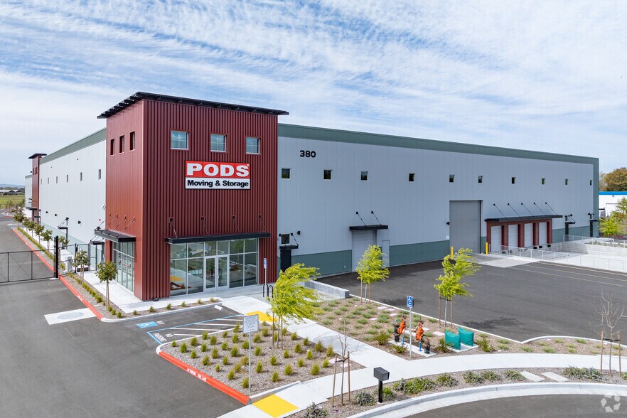 Primary Photo Of 390 Blodgett St, Cotati Warehouse For Lease