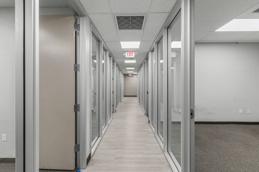 More Photos Of 1113 Castro Way, Sacramento Office For Sale