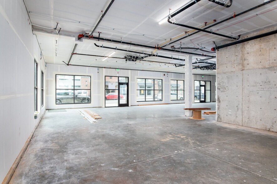 More Photos Of 1625 NE Market Dr, Fairview Multifamily For Sale