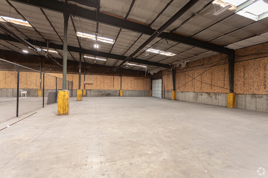 More Photos Of 1876 W Fortune Rd, Salt Lake City Manufacturing For Sale