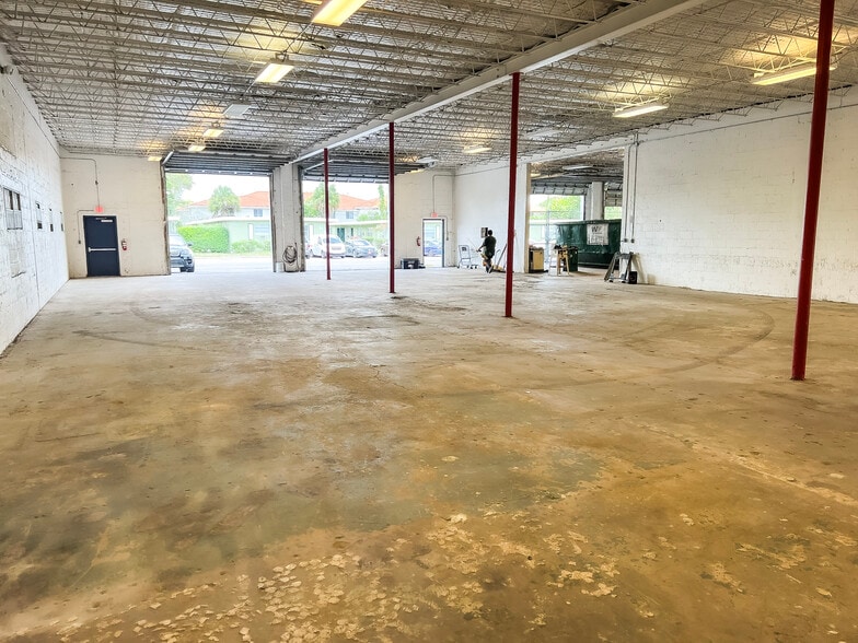 More Photos Of 702-710 NW 9th ave, Fort Lauderdale Warehouse For Lease