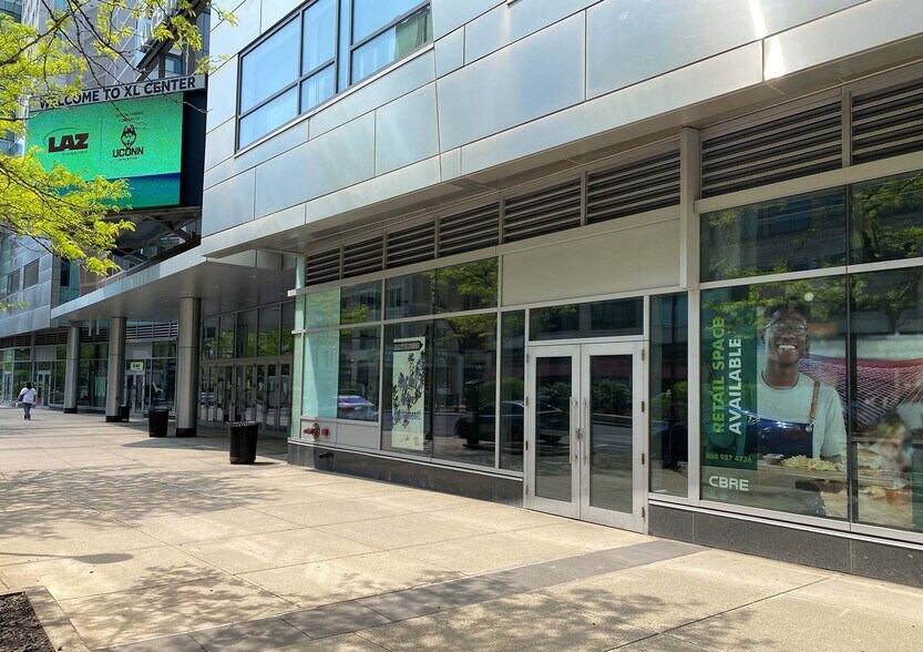 More Photos Of 221 Trumbull St, Hartford Apartments For Lease