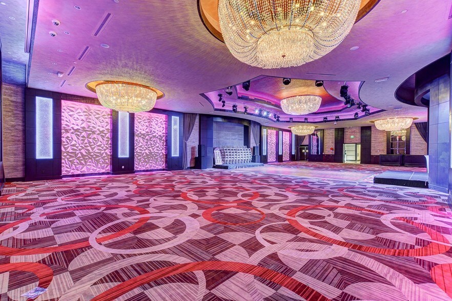 More Photos Of 818 S Main St, Las Vegas Lodge Meeting Hall For Sale