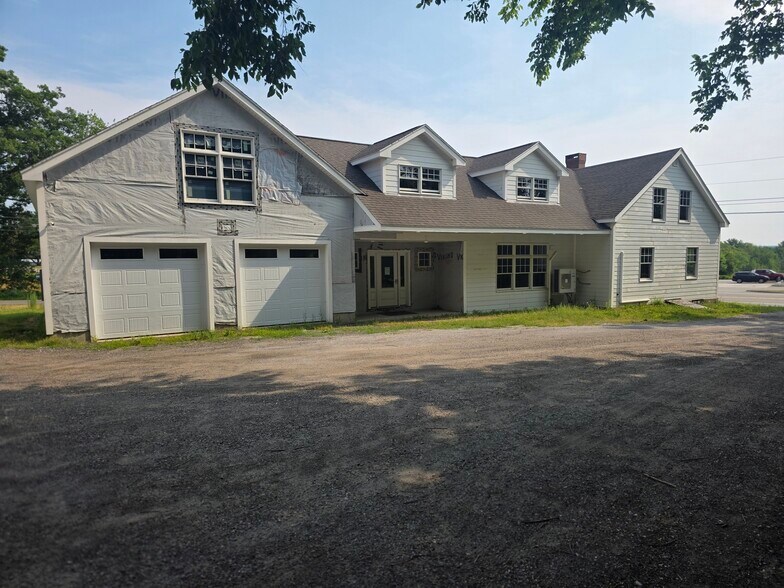 More Photos Of 1642 Atlantic Hwy, Warren Apartments For Sale