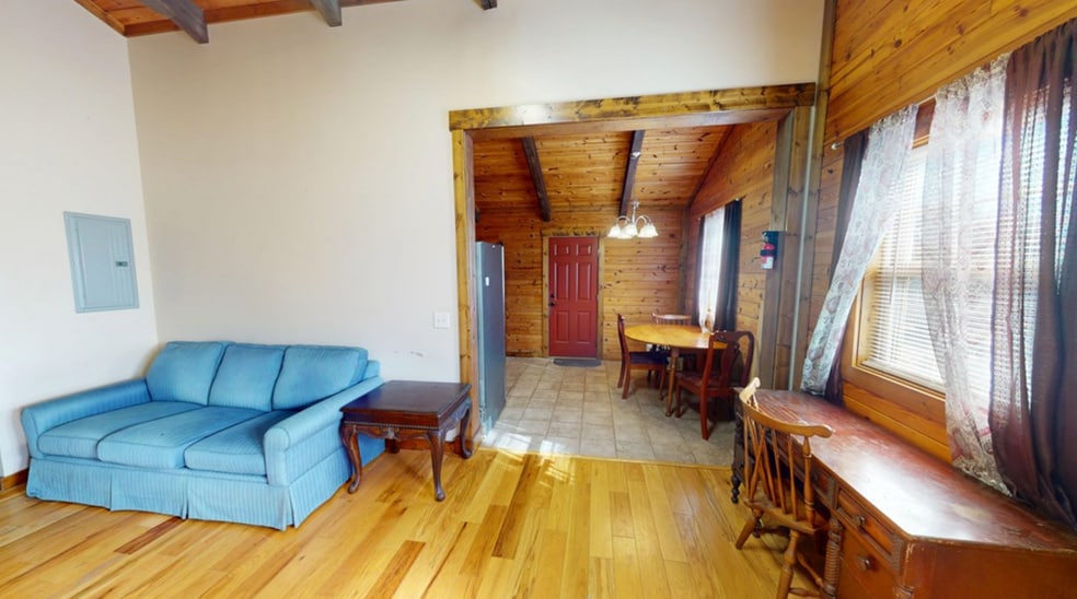 More Photos Of 6785 Airport Rd, Andrews Light Distribution For Sale