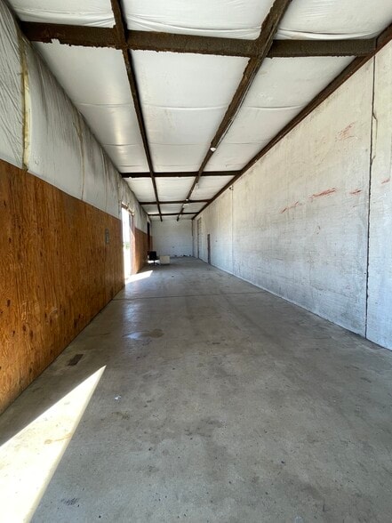 More Photos Of 5401 E Veterans Memorial Blvd, Killeen Warehouse For Sale
